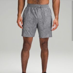 Lululemon T.H.E Linerless Short - 7”